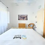 P090 - Porto Recanati, Meravigliosa In Con Piscina