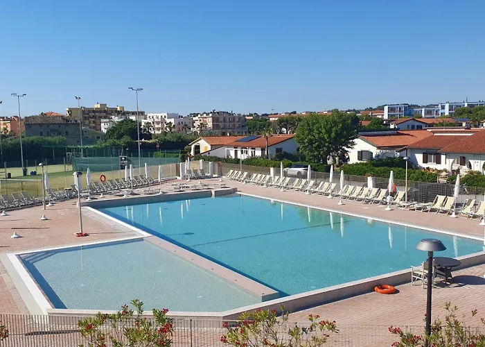 P090 - Porto Recanati, Meravigliosa In Con Piscina * Porto Recanati